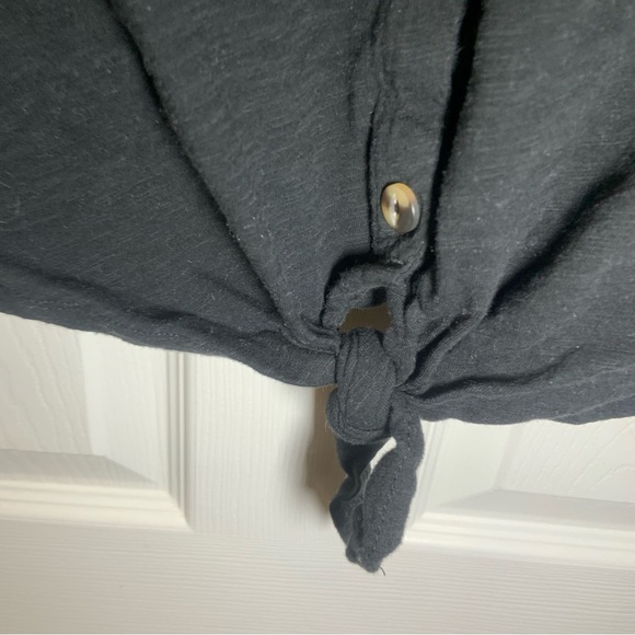 Time & Tru Black Collared Sleeveless Button Front Tie Knot Blouse XXL - Picture 6 of 8